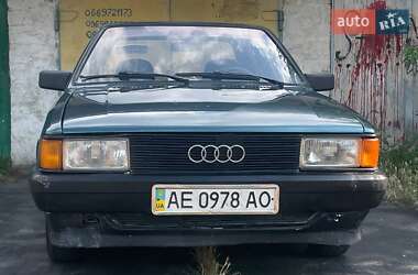 Седан Audi 80 1981 в Покрове