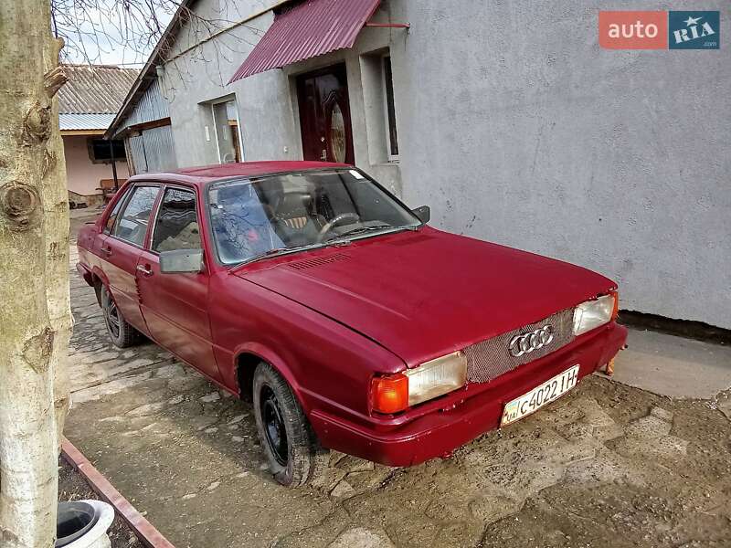 Audi 80 1982 Audi 80 1982