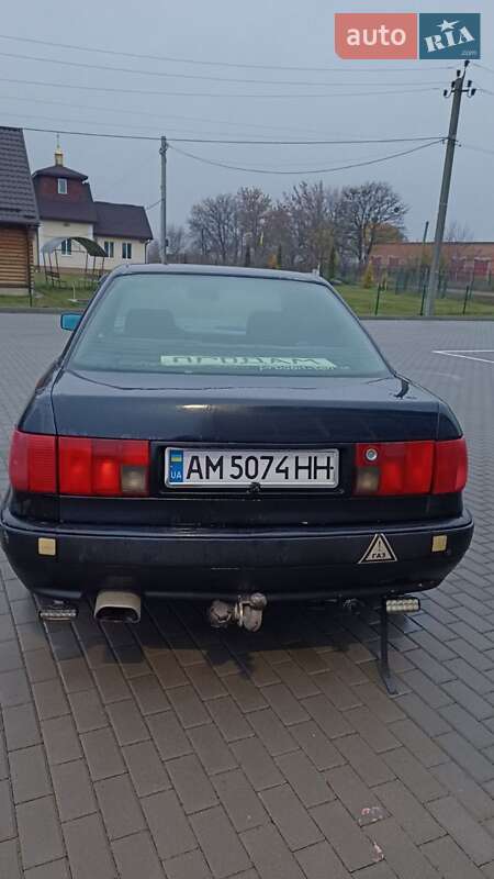Седан Audi 80 1993 в Бершади