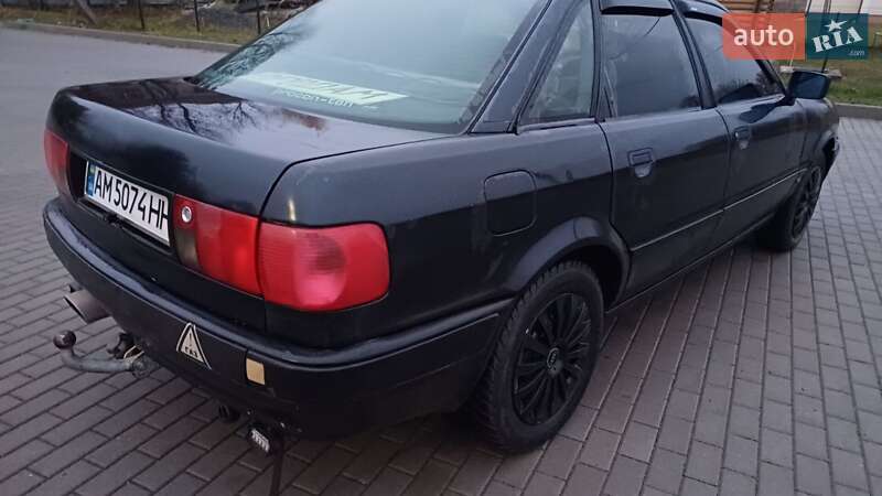 Седан Audi 80 1993 в Бершади