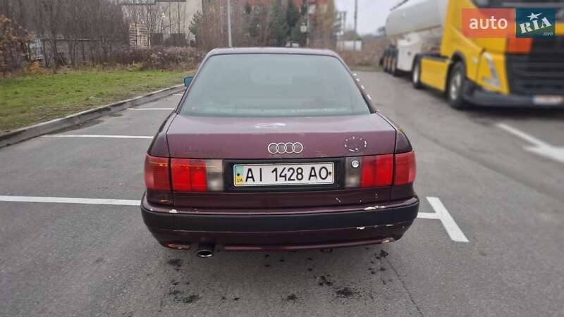 Седан Audi 80 1992 в Василькове