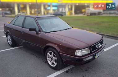 Седан Audi 80 1992 в Василькове