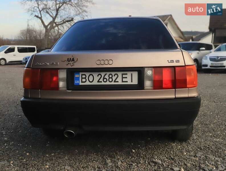 Седан Audi 80 1988 в Кременце фото 5 Седан Audi 80 1988 в Кременце