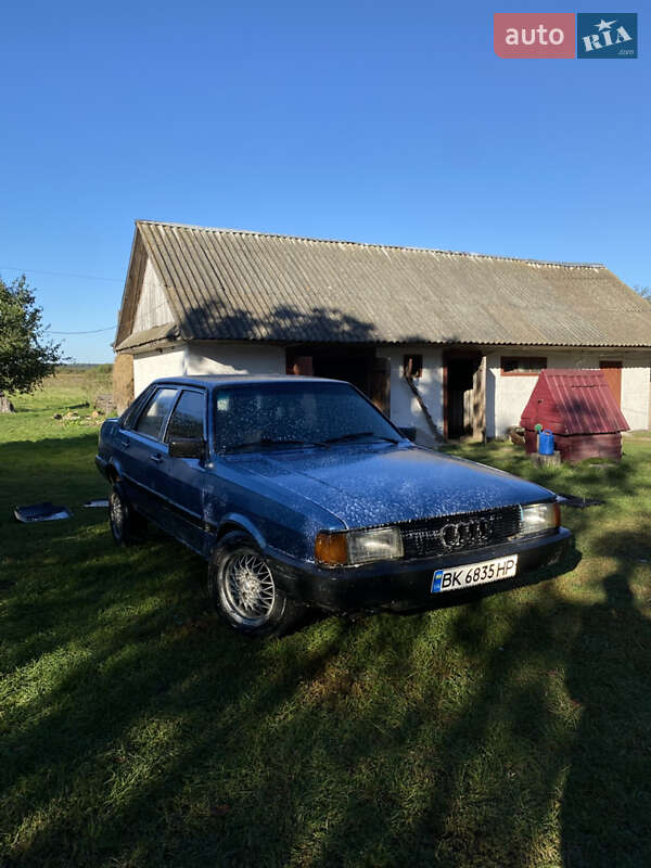 Седан Audi 80 1986 в Березному фото Седан Audi 80 1986 в Березному