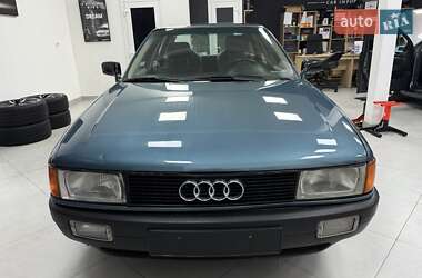 Седан Audi 80 1990 в Дрогобыче