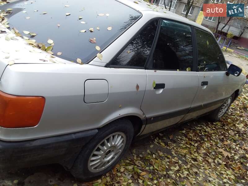 Седан Audi 80 1988 в Запорожье