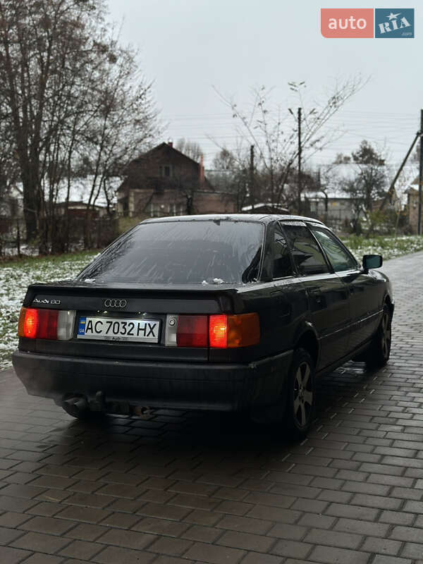 Седан Audi 80 1989 в Луцке