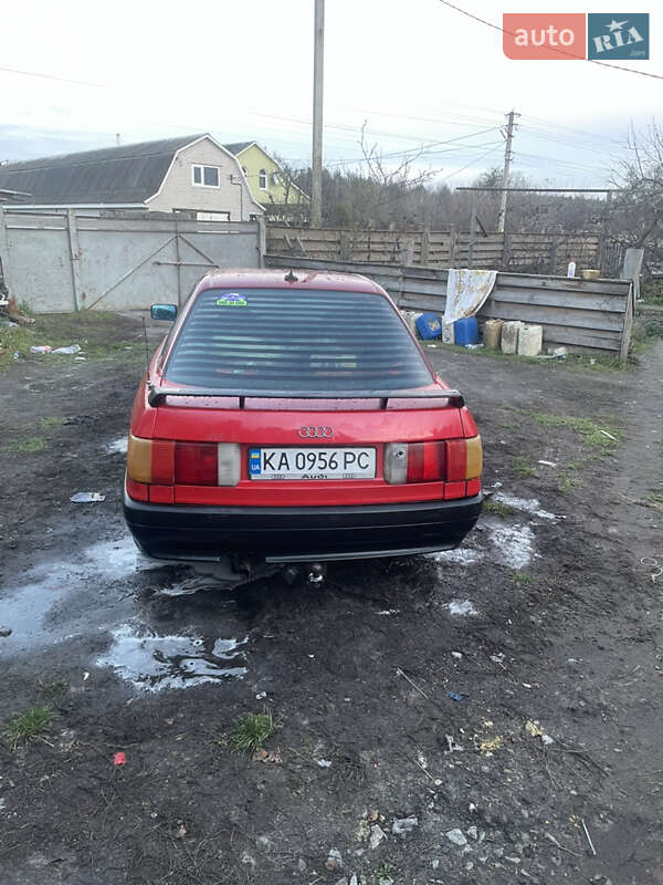 Седан Audi 80 1989 в Макарові