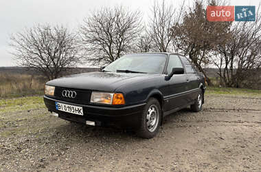 Седан Audi 80 1991 в Ромнах