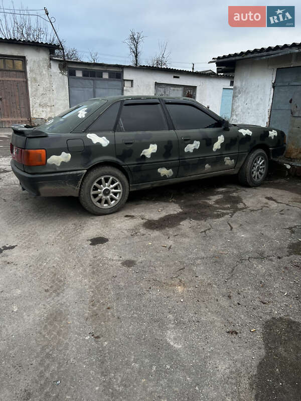 Седан Audi 80 1991 в Городке фото 4 Седан Audi 80 1991 в Городке