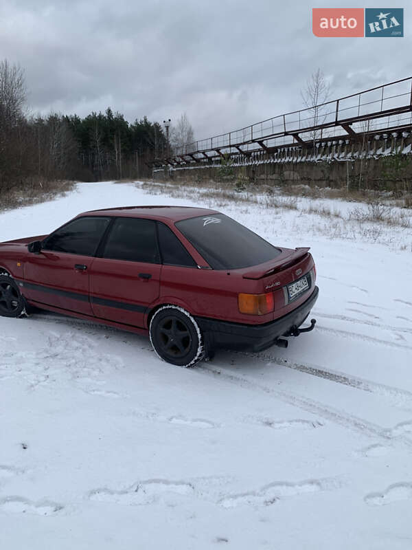 Седан Audi 80 1988 в Маневичах фото 4 Седан Audi 80 1988 в Маневичах