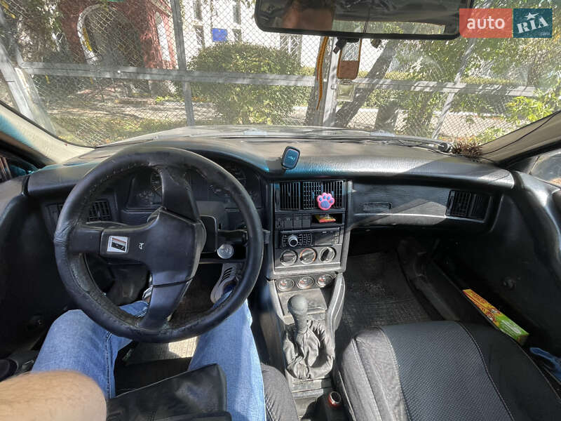Седан Audi 80 1989 в Каневі фото 2 Седан Audi 80 1989 в Каневі