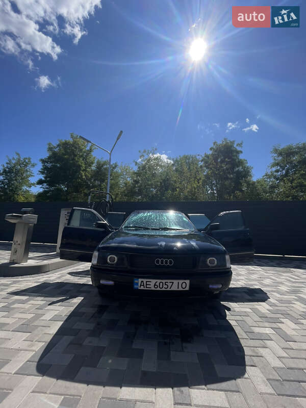 Седан Audi 80 1989 в Каневі фото 6 Седан Audi 80 1989 в Каневі