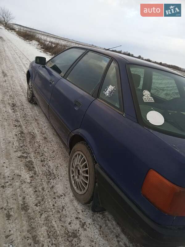 Седан Audi 80 1987 в Луцьку
