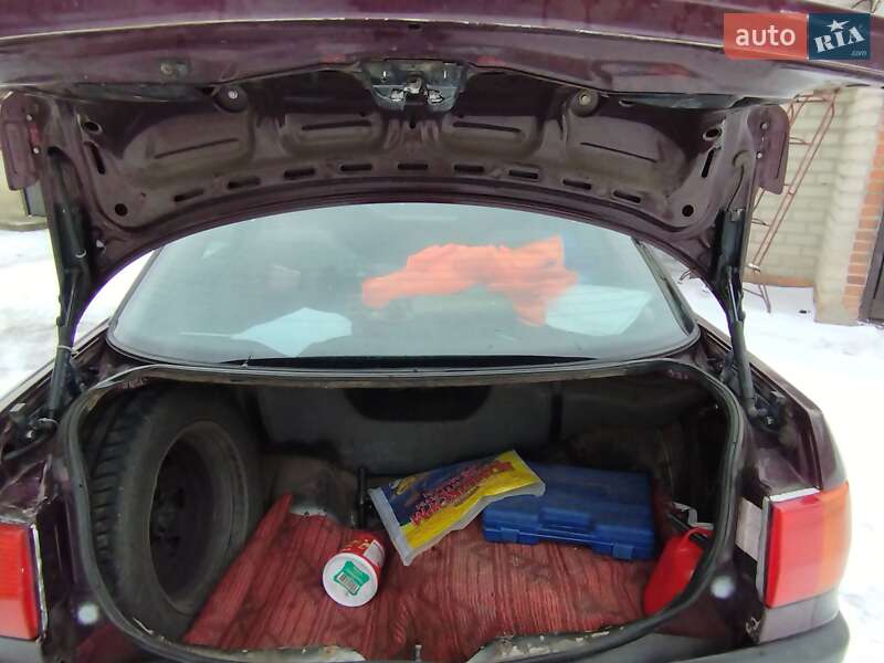 Седан Audi 80 1991 в Ковеле