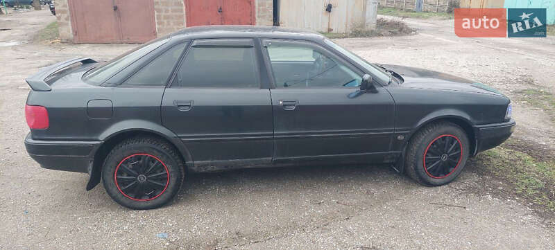 Седан Audi 80 1994 в Запорожье