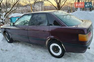 Седан Audi 80 1991 в Гоще