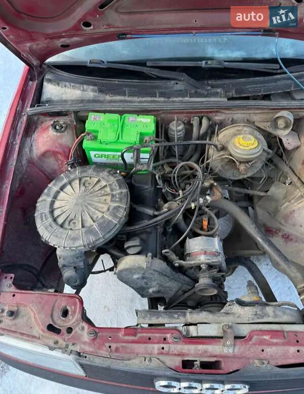 Седан Audi 80 1988 в Міжгір'ї