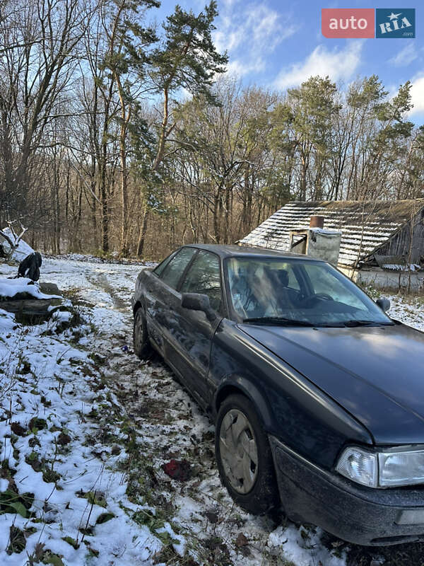 Седан Audi 80 1990 в Кременце