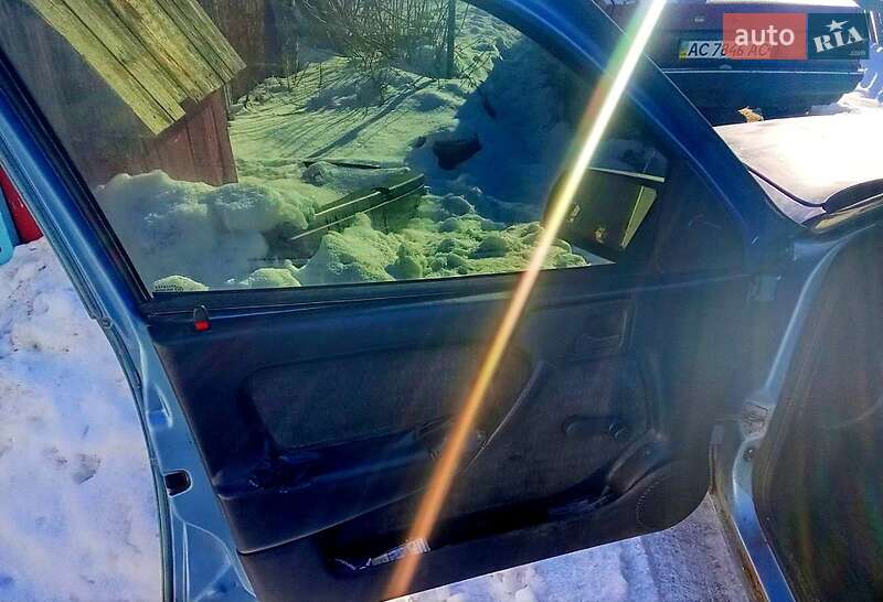 Седан Audi 80 1987 в Любомлі