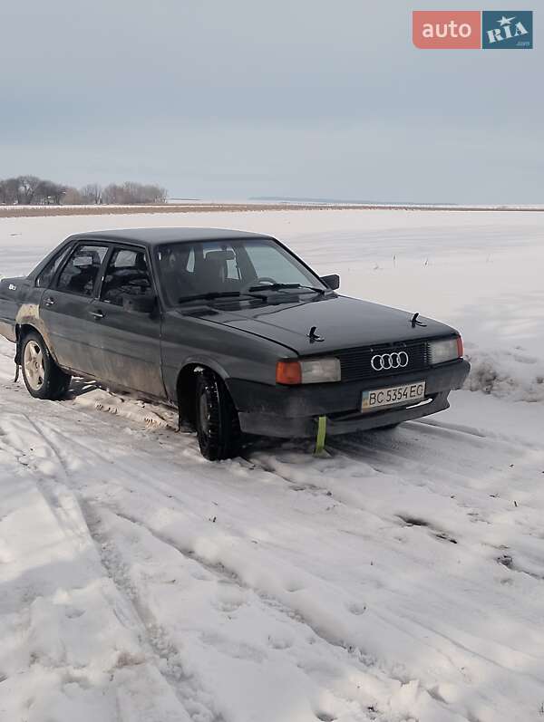 Седан Audi 80 1986 в Скелі-Подільської