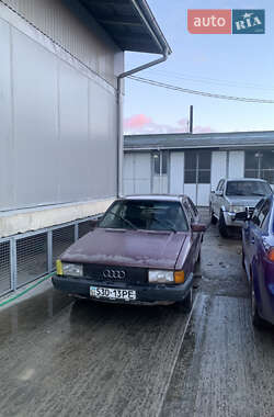 Седан Audi 80 1986 в Виноградові