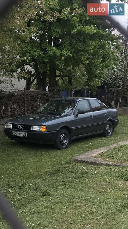 Audi 80