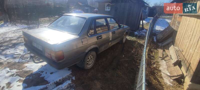 Седан Audi 80 1986 в Надвірній