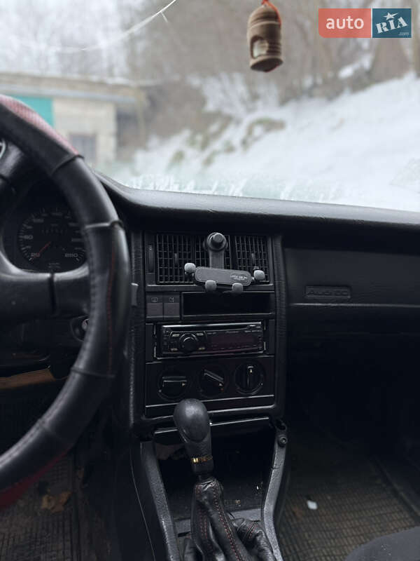 Седан Audi 80 1988 в Василькові