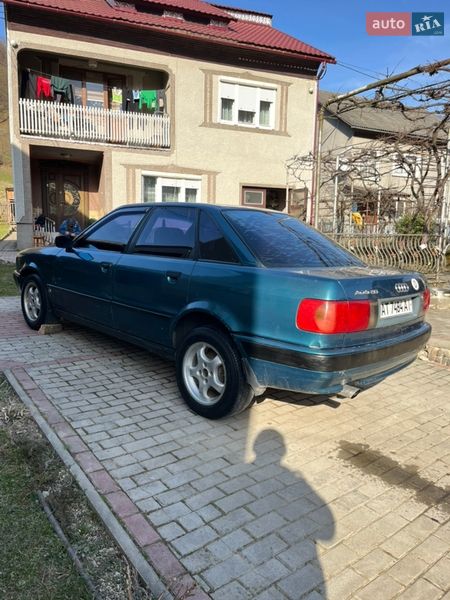 Седан Audi 80 1994 в Дубовом