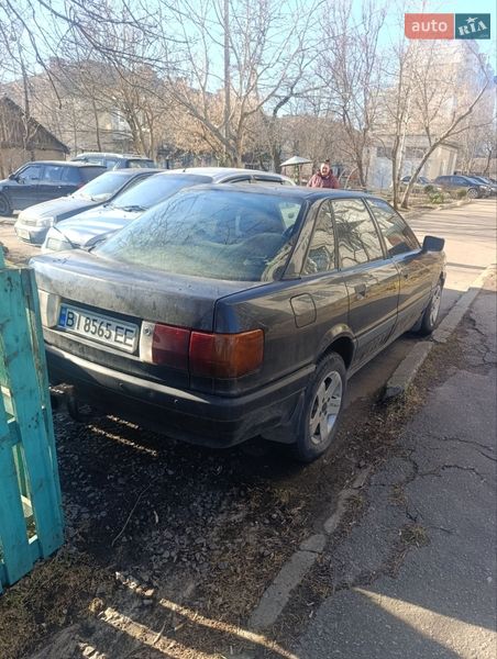 Седан Audi 80 1987 в Кременчуці