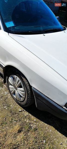 Седан Audi 80 1989 в Буске