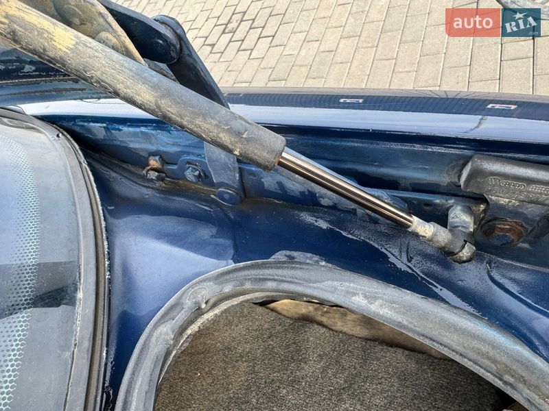 Седан Audi 80 1988 в Стрые