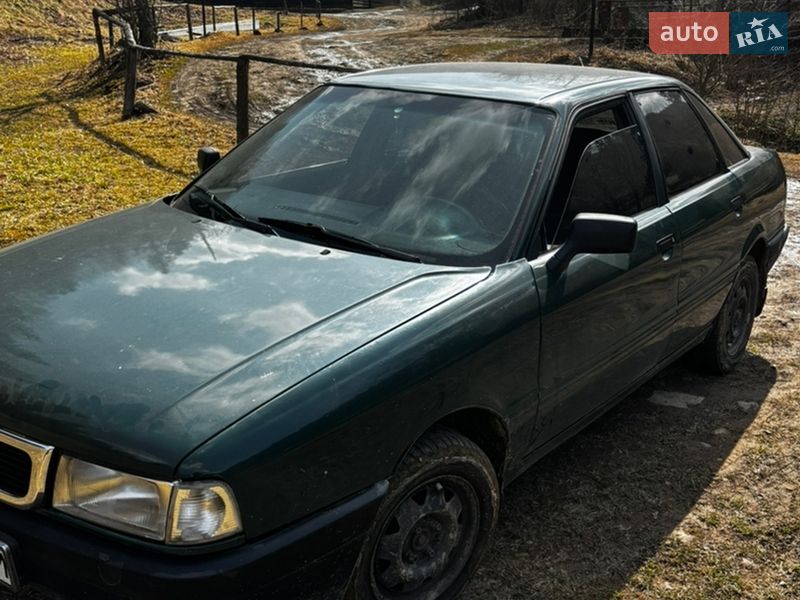 Седан Audi 80 1989 в Яремче