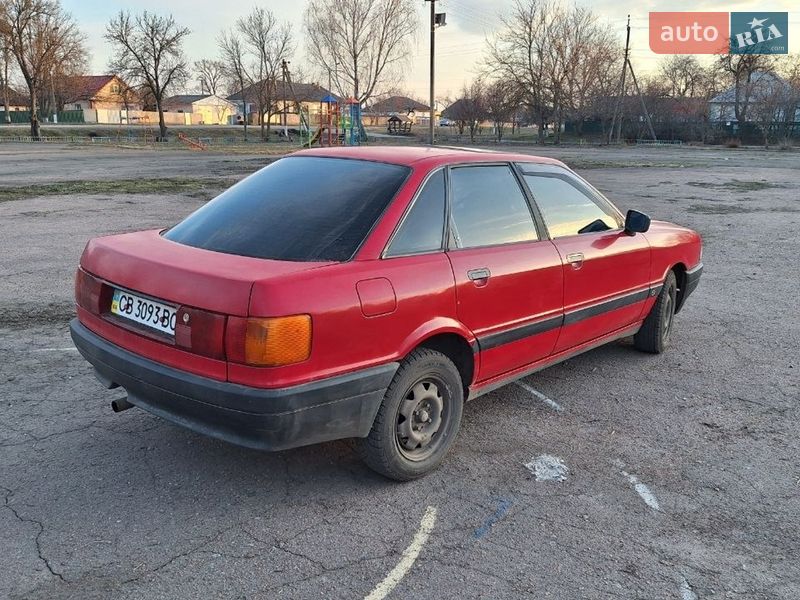 Седан Audi 80 1987 в Варве