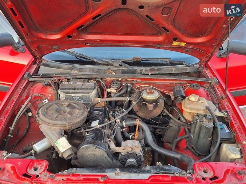Седан Audi 80 1987 в Варве