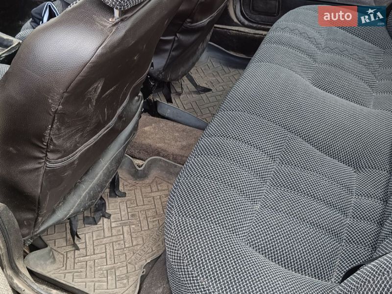 Седан Audi 80 1985 в Змиеве фото 9 Седан Audi 80 1985 в Змиеве