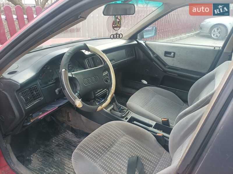 Седан Audi 80 1990 в Новгород-Северском фото 3 Седан Audi 80 1990 в Новгород-Северском