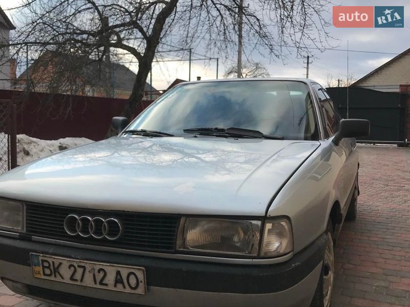 Седан Audi 80 1989 в Ровно фото Седан Audi 80 1989 в Ровно