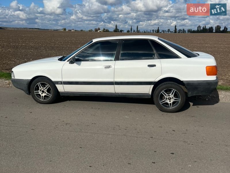 Седан Audi 80 1987 в Новомосковську