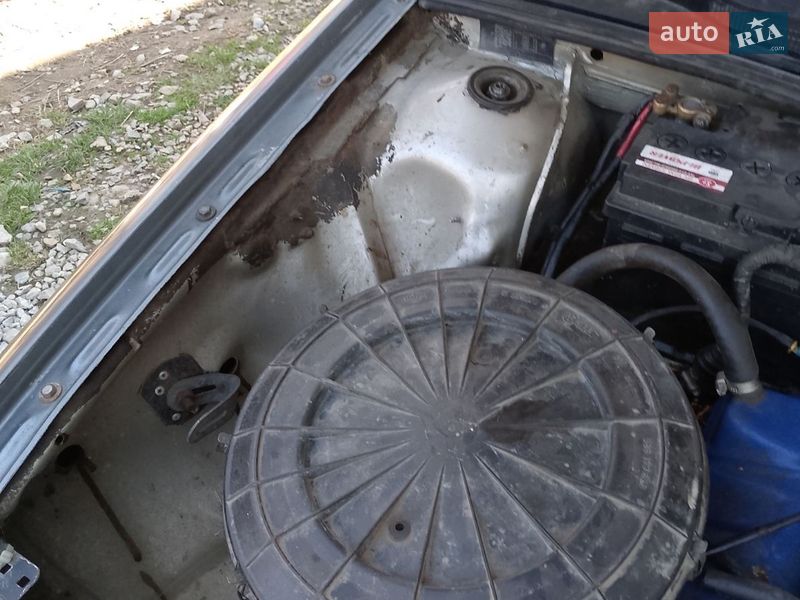 Седан Audi 80 1987 в Надвірній фото 9 Седан Audi 80 1987 в Надвірній