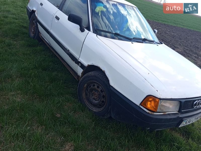 Седан Audi 80 1988 в Тульчине