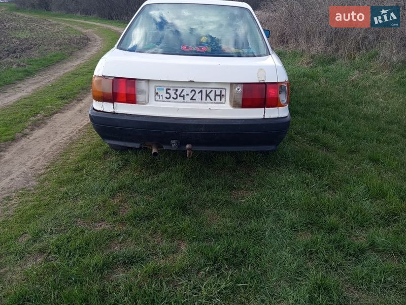 Седан Audi 80 1988 в Тульчине