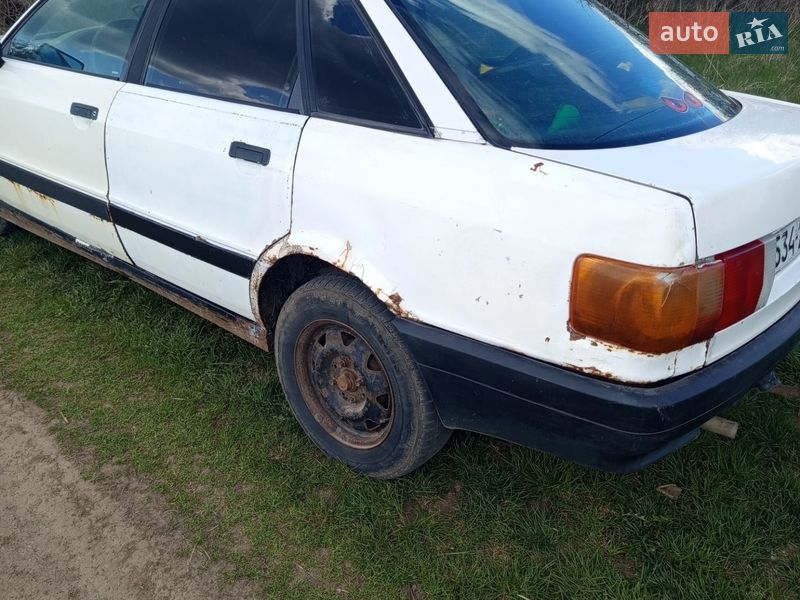 Седан Audi 80 1988 в Тульчине фото 4 Седан Audi 80 1988 в Тульчине