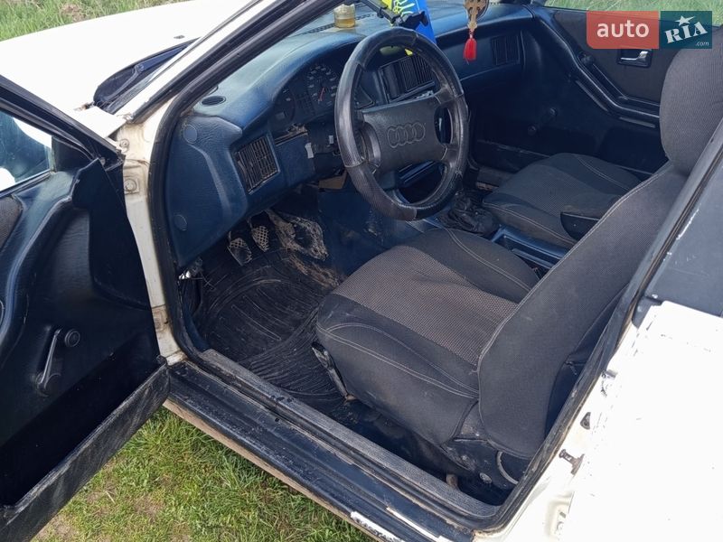 Седан Audi 80 1988 в Тульчине