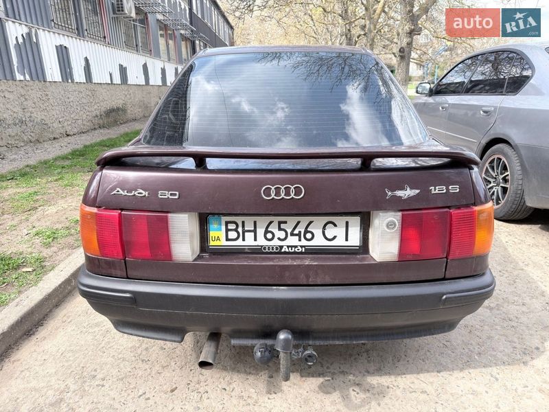 Седан Audi 80 1989 в Теплодарі