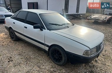 Седан Audi 80 1988 в Долині
