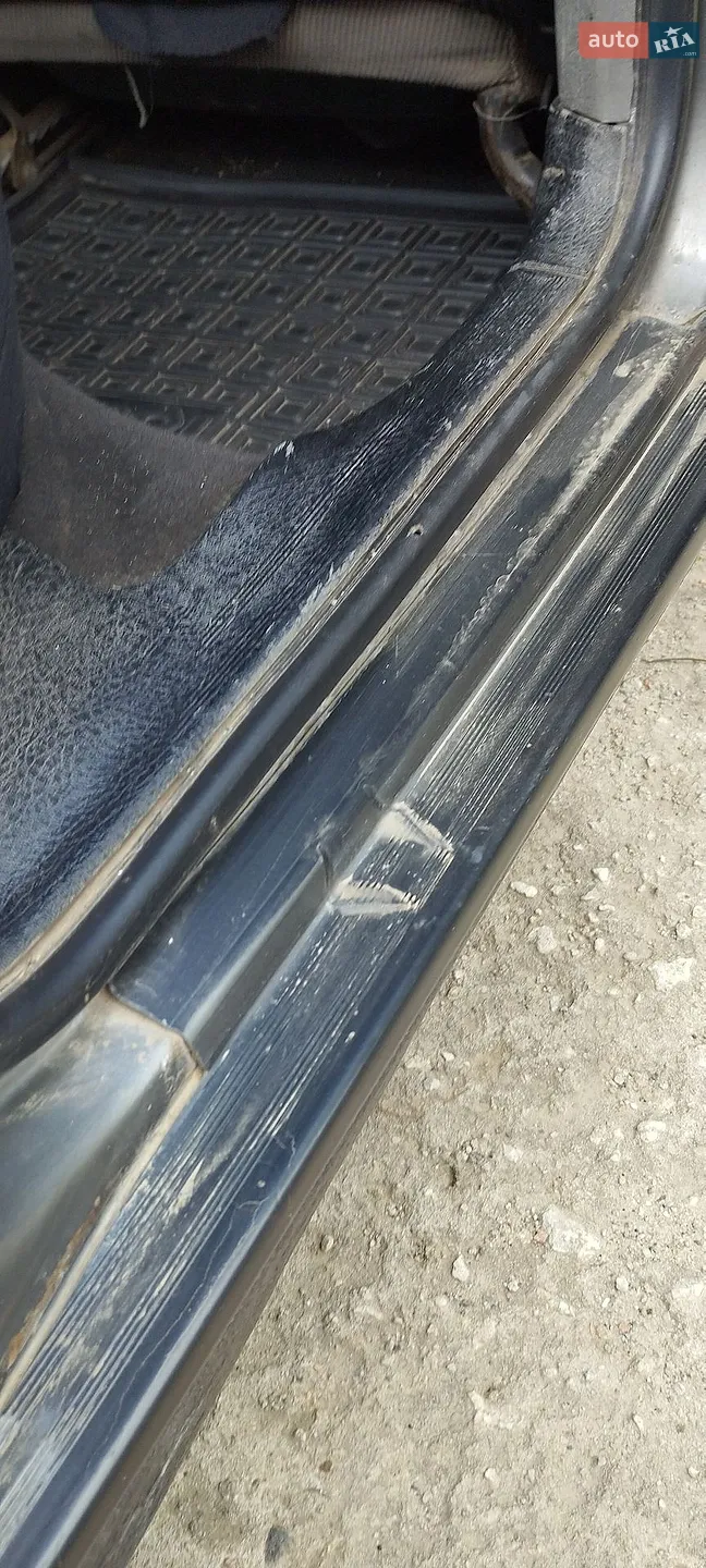 Audi 80 1987 VIN WAUZZZ89ZHA379077 фото оголошення 6 з 22