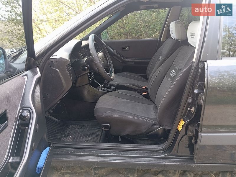 Седан Audi 80 1991 в Дубно