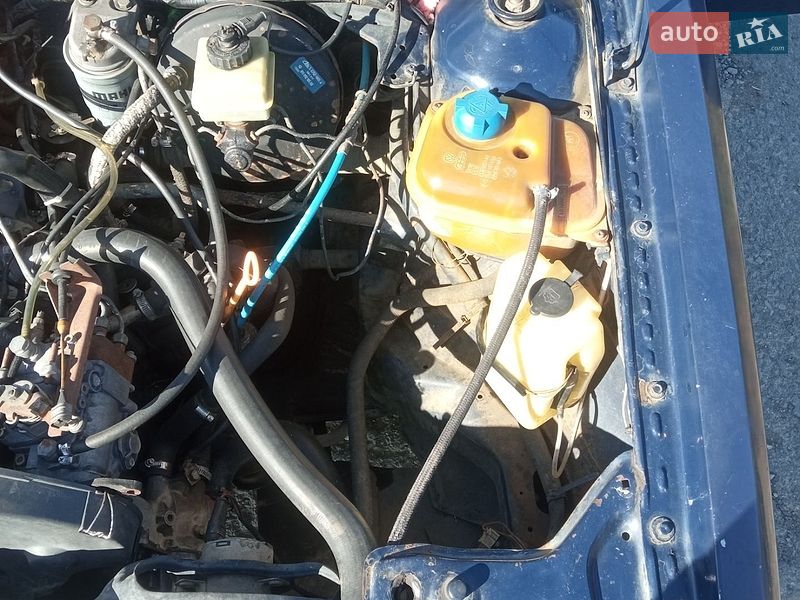 Седан Audi 80 1985 в Виноградові